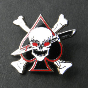 Skull Cross Steelie Vampire Lapel Hat Pin 1 inch 